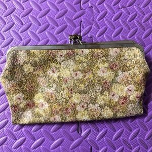 Women’s wallet